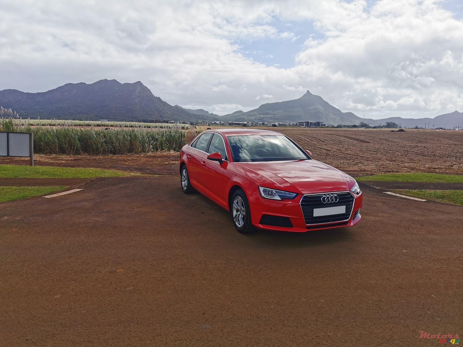 2016' Audi A4 B9 photo #1