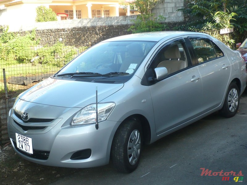2007' Toyota Yaris Toyota Belta Reconditioned photo #1