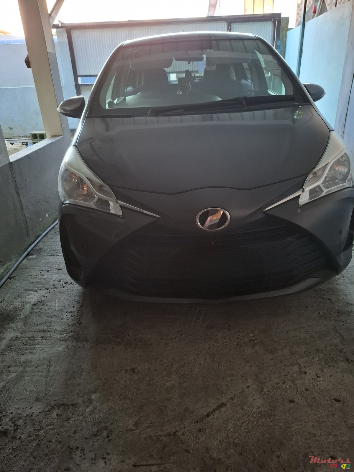 2017' Toyota Vitz None photo #2