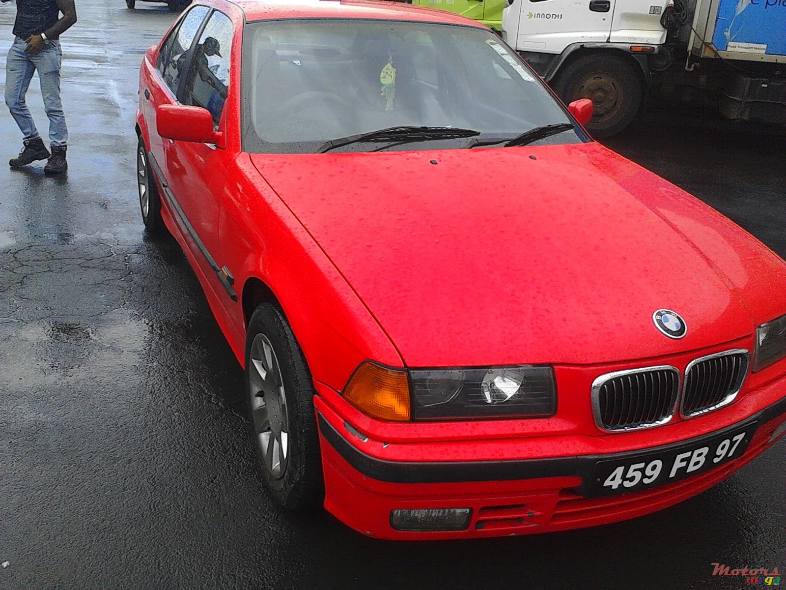 1997' BMW 318 photo #2