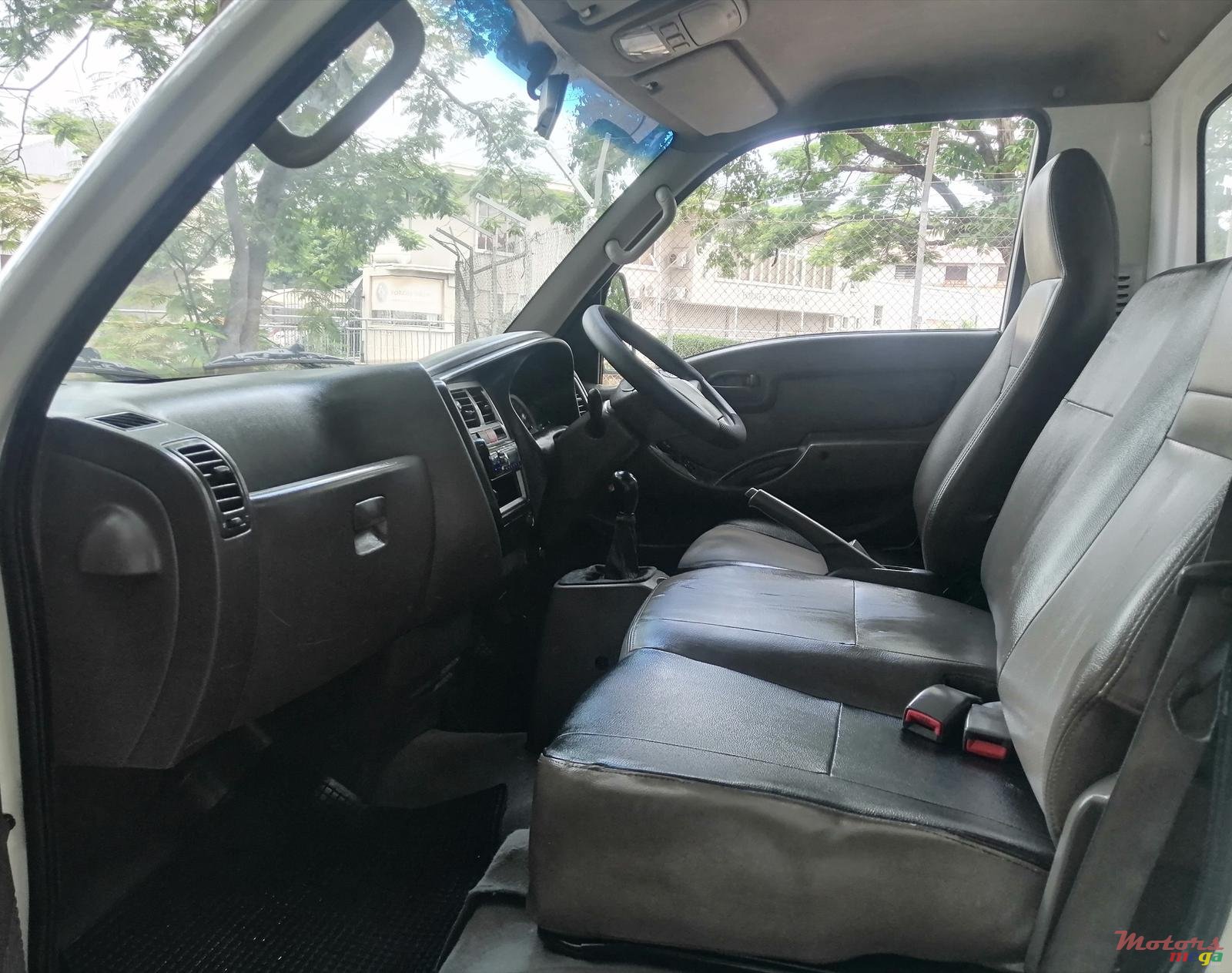 2010' Hyundai H100 photo #3