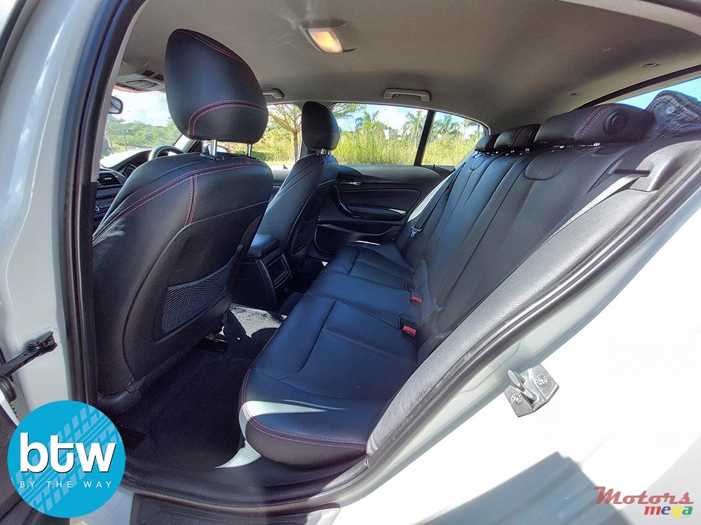 2013' BMW 116 photo #5