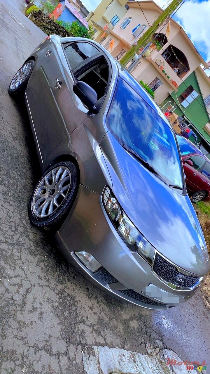 2012' Kia Cerato photo #1