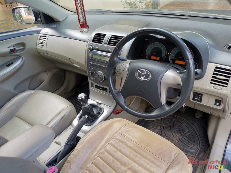2012' Toyota Corolla Lx photo #6