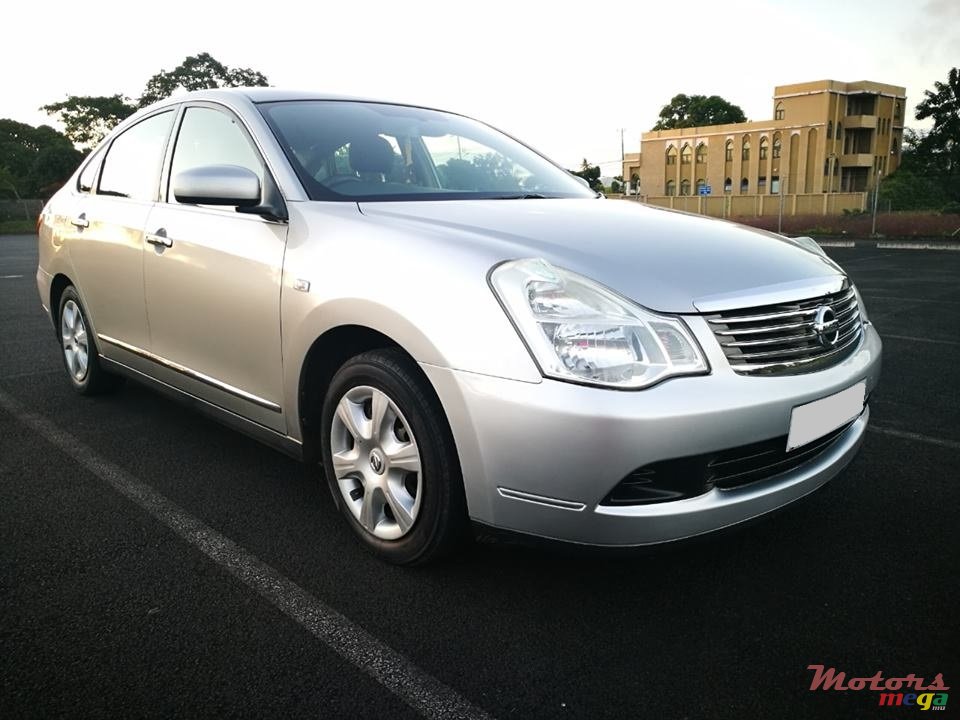 2007' Nissan Bluebird Sylphy photo #1