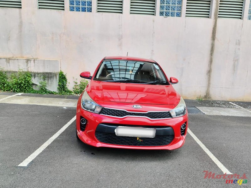 2019' Kia Rio photo #1