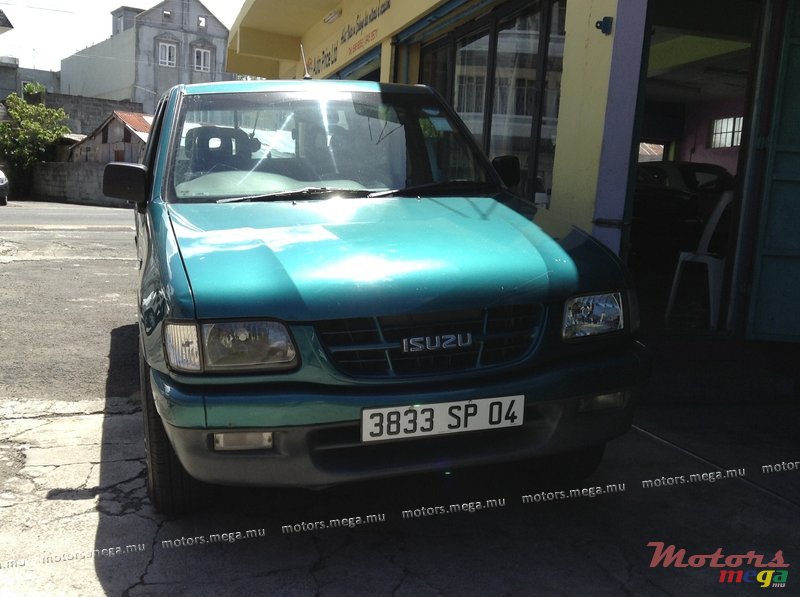 2004' Isuzu KB Series KB250 photo #1