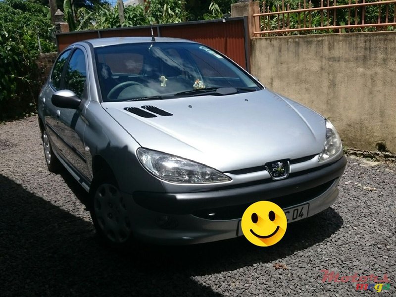 2004' Peugeot 206 photo #3