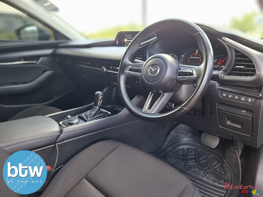 2021' Mazda 3 Skyactiv photo #5