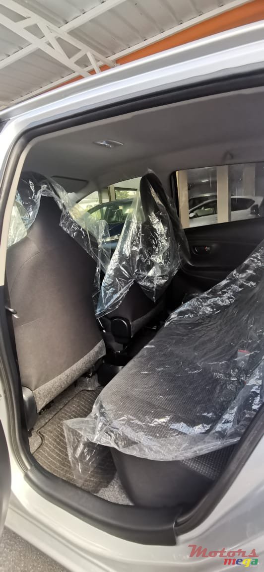 2018' Toyota Vista VITZ photo #4