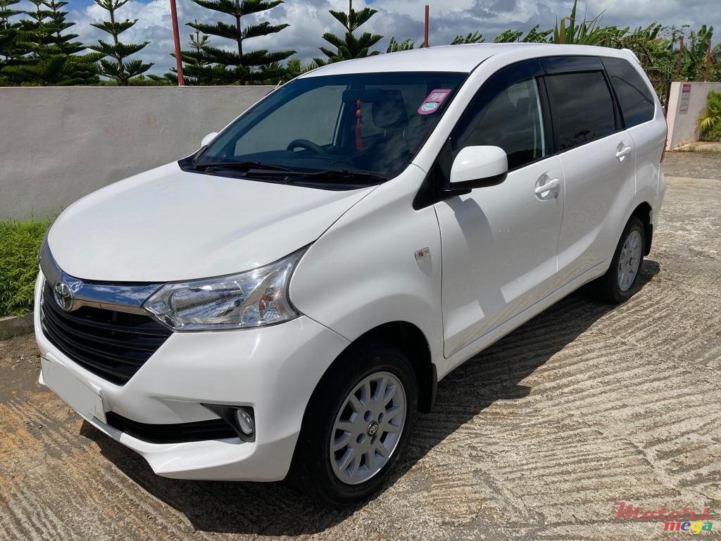 2017' Toyota Avanza photo #1