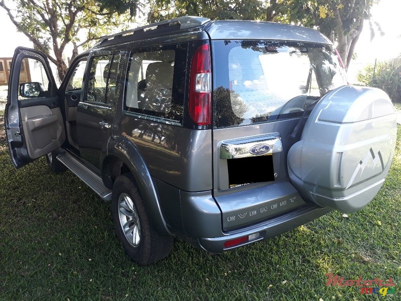 2011' Ford Ranger Everest 7 seater! photo #3