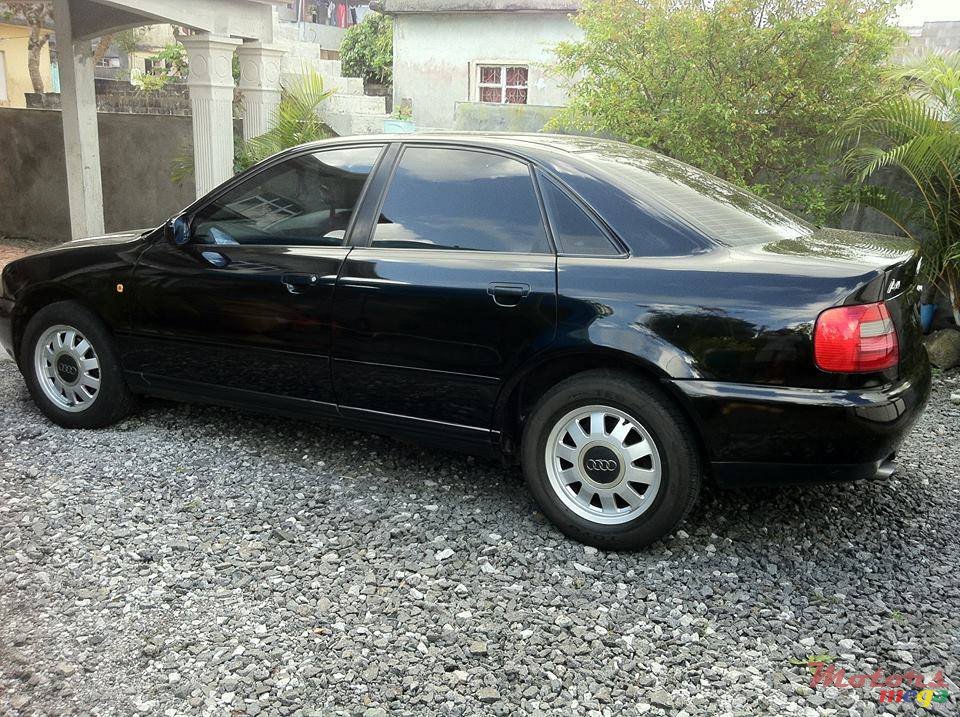 1998' Audi A4 photo #1