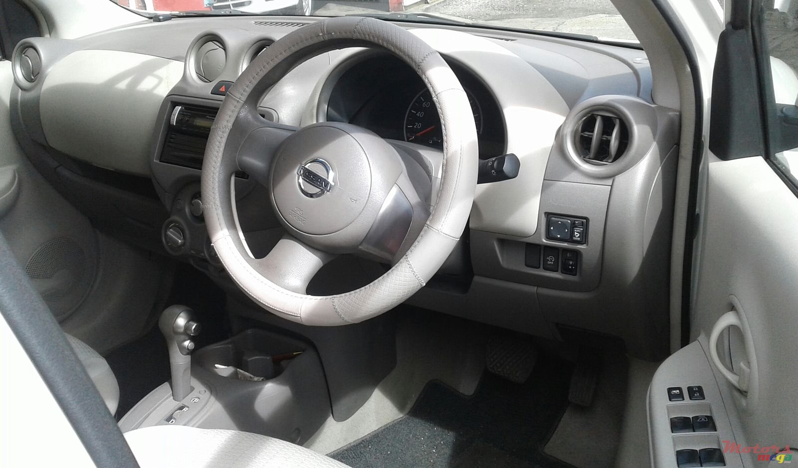 2011' Nissan March AK13 photo #3