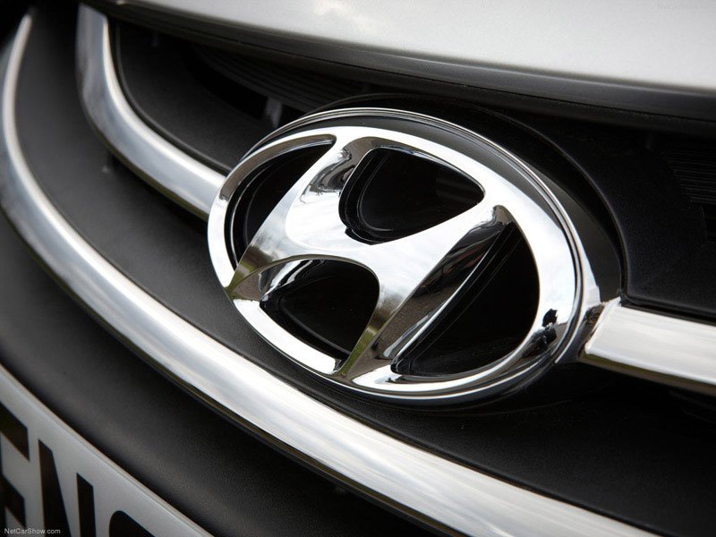 Hyundai Humbled as Investors Abandon Auto Industry's Darling