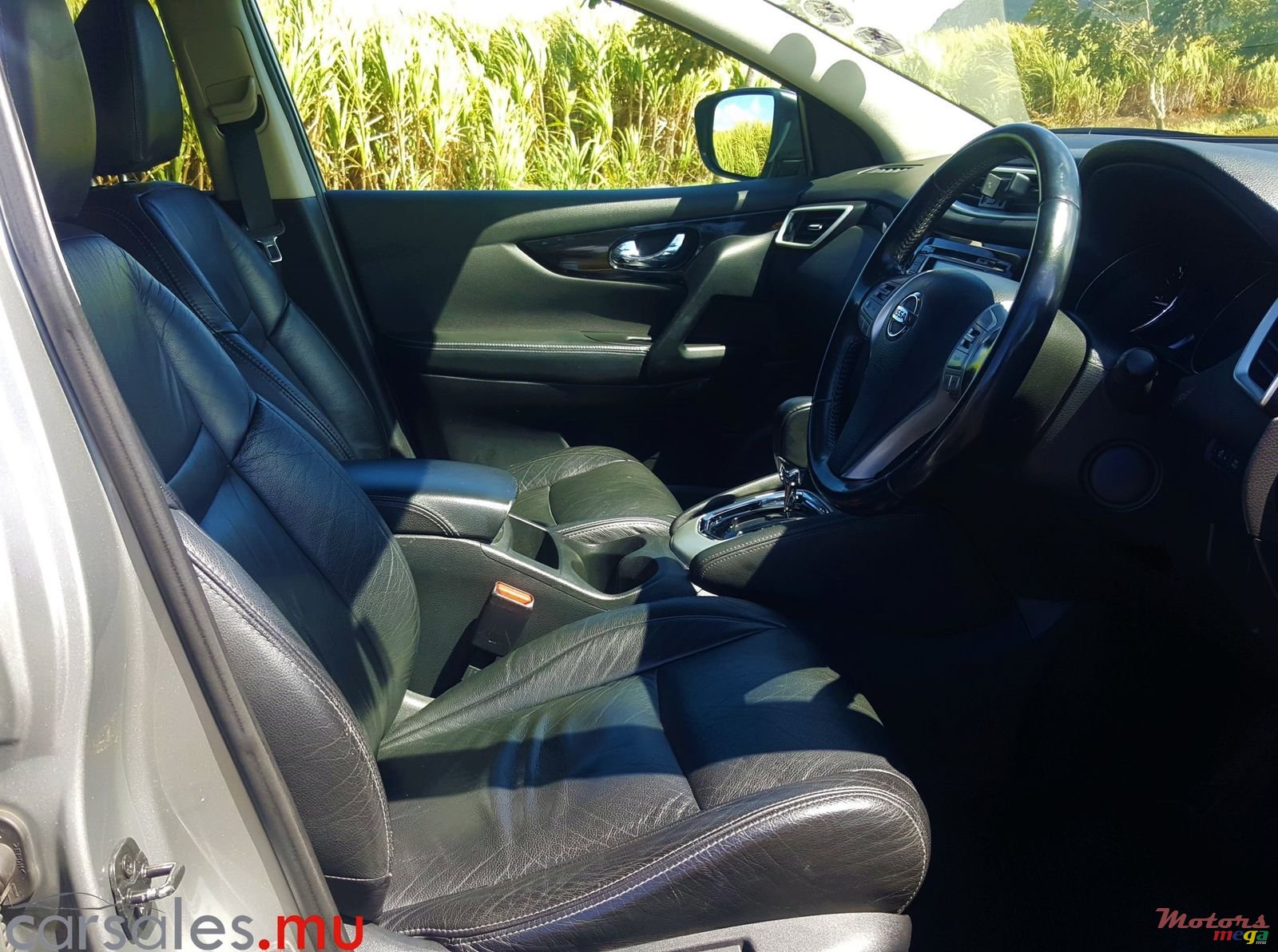 2015' Nissan Qashqai 1.6 dci Tekna photo #5
