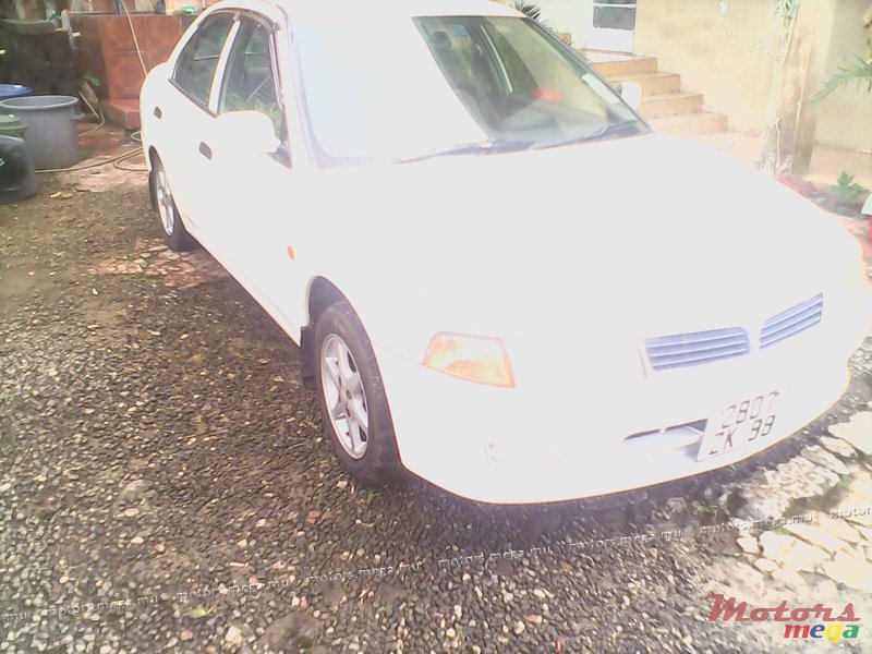 1998' Mitsubishi Lancer glx photo #1