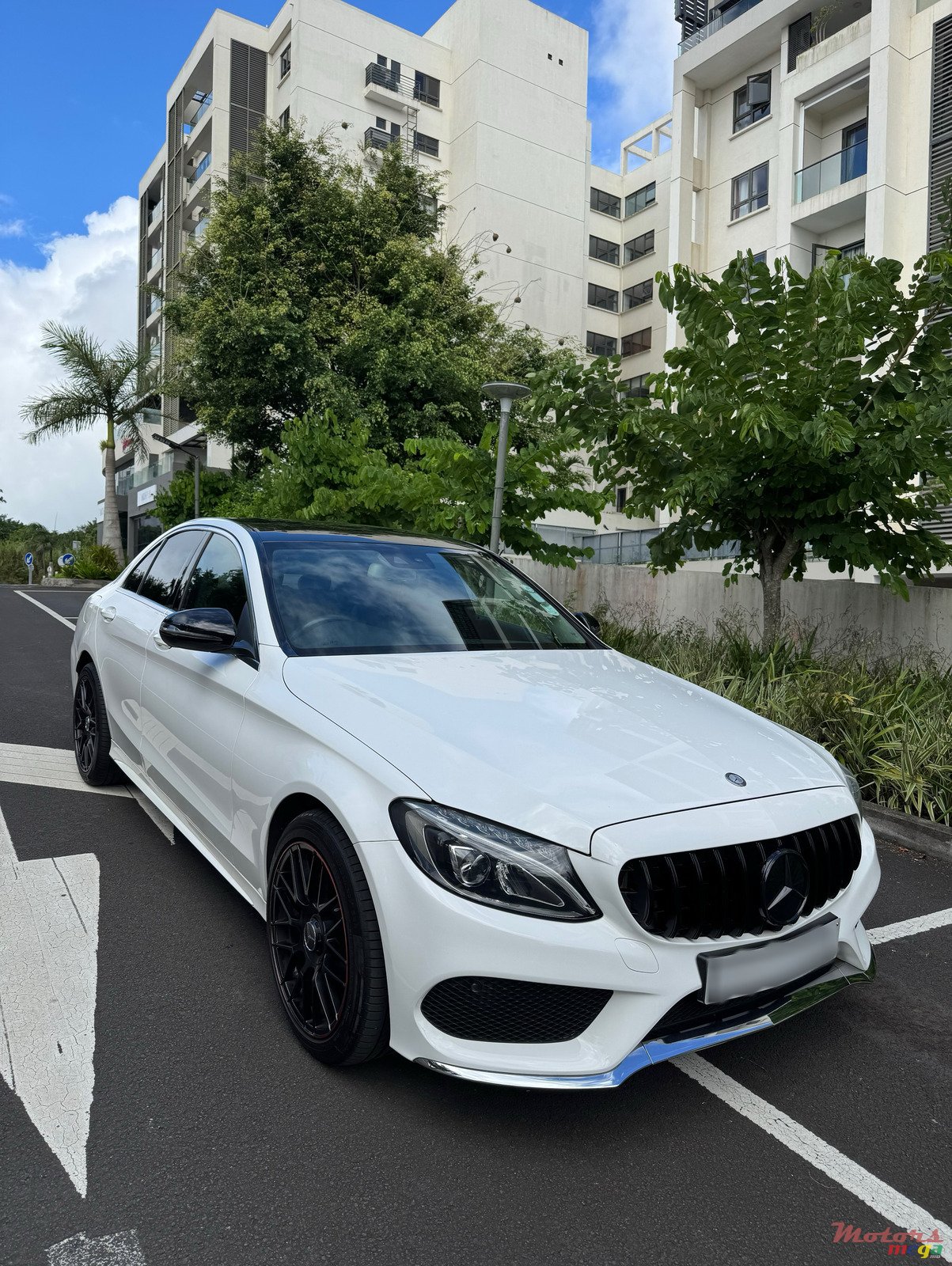 2017' Mercedes-Benz C 180 AMG photo #2