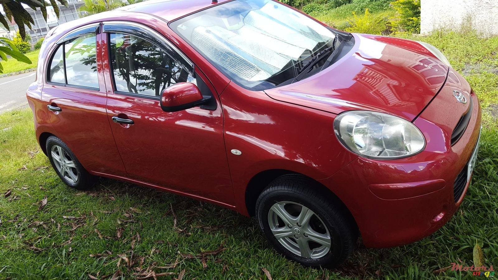 2012' Nissan Micra photo #2