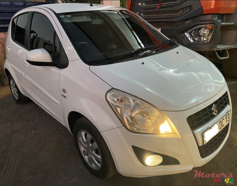 2013' Suzuki Splash photo #1