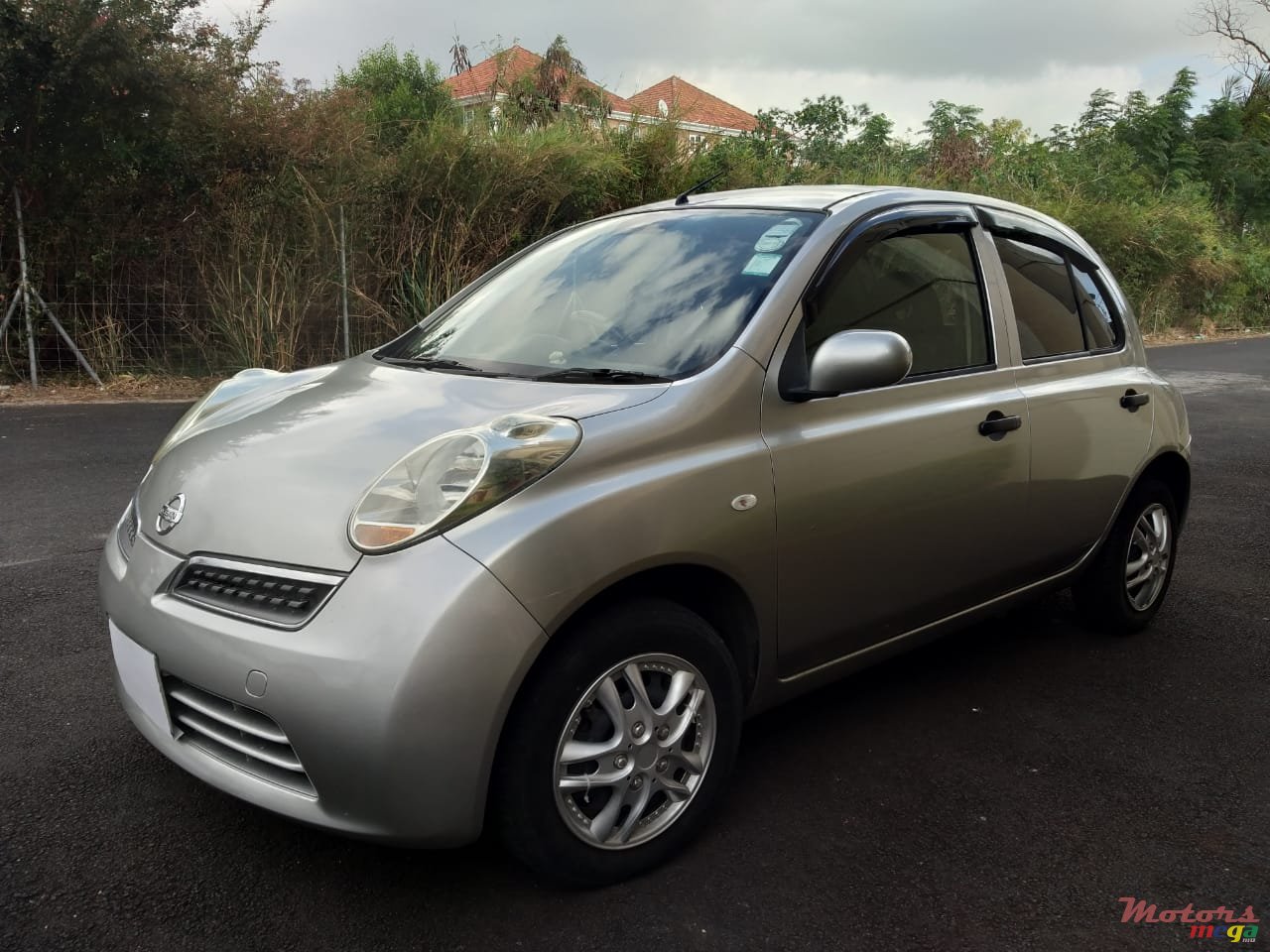 2010' Nissan March photo #2