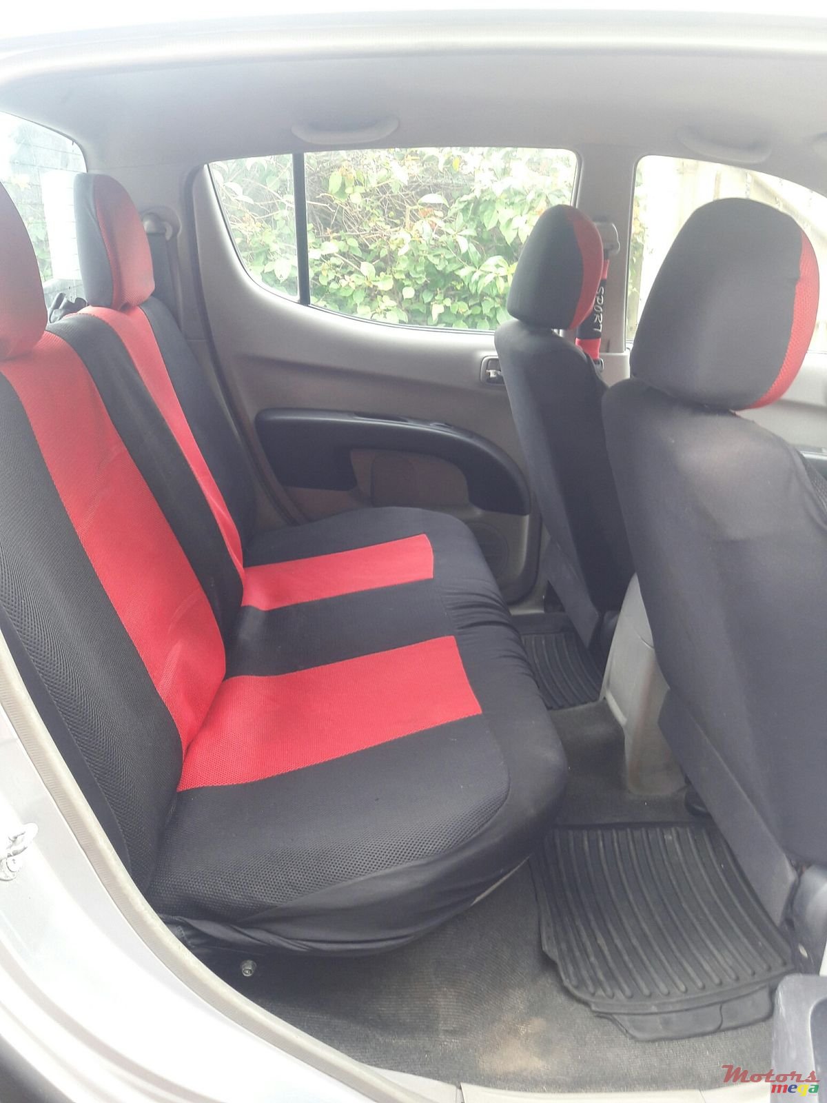 2008' Mitsubishi L 200 2x4 photo #6