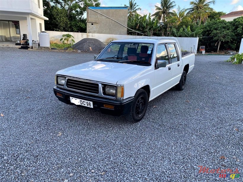 1998' Mitsubishi L 200 2X4 Manual 2.5L photo #3