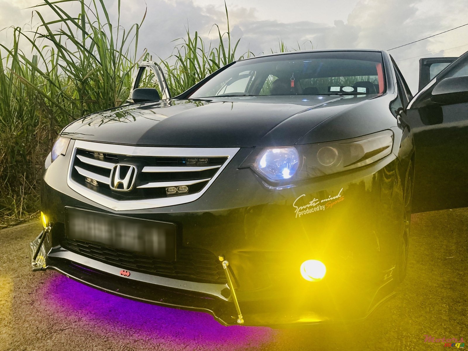 2011' Honda Accord Local DC 2011 photo #6