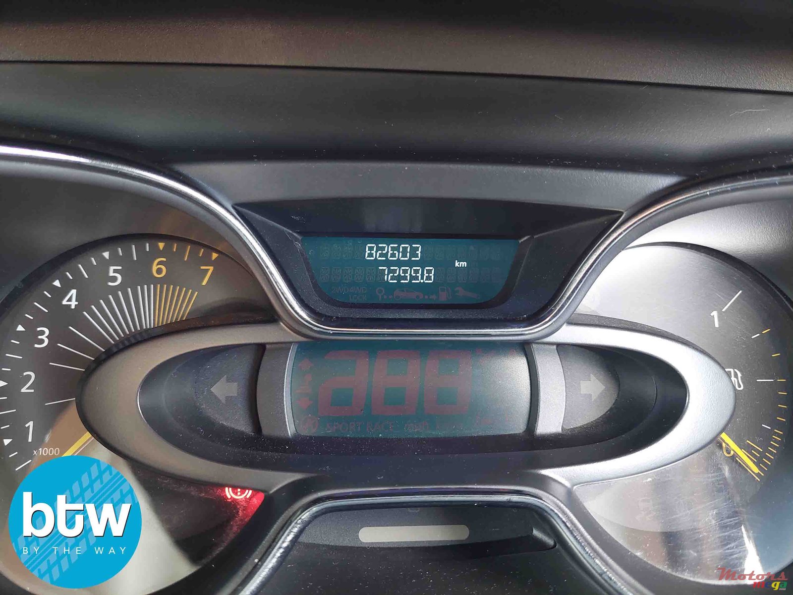 2016' Renault Captur photo #7