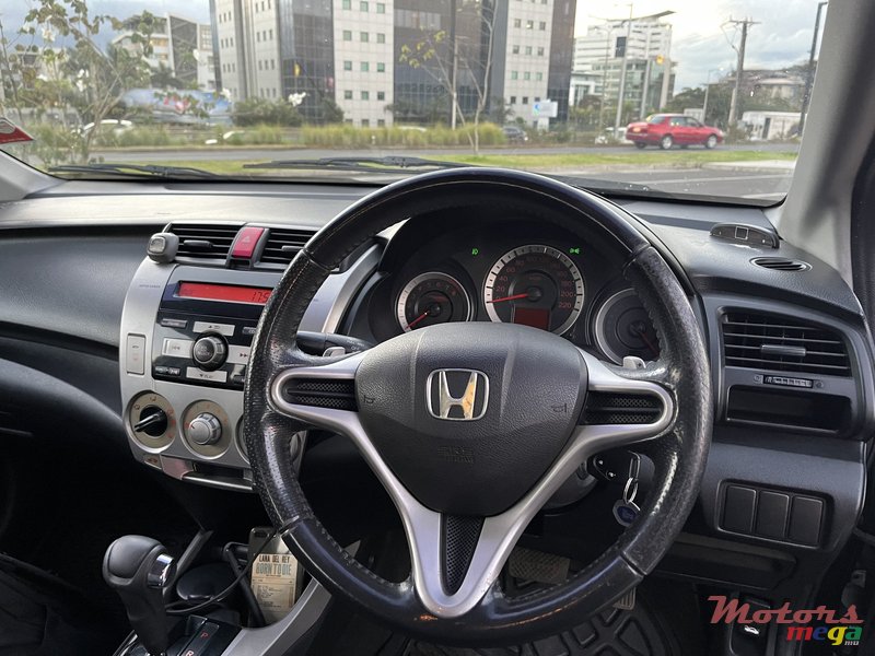 2011' Honda City photo #4