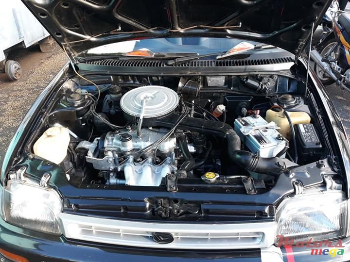 1994' Daihatsu Charade 1000 photo #7