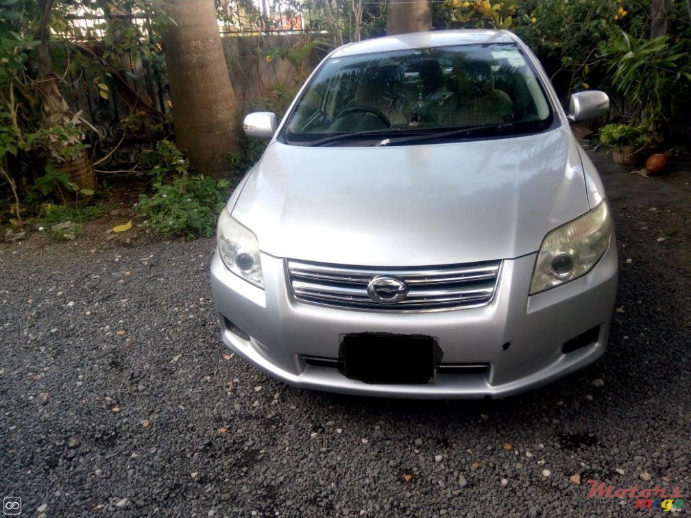 2007' Toyota Axio photo #2