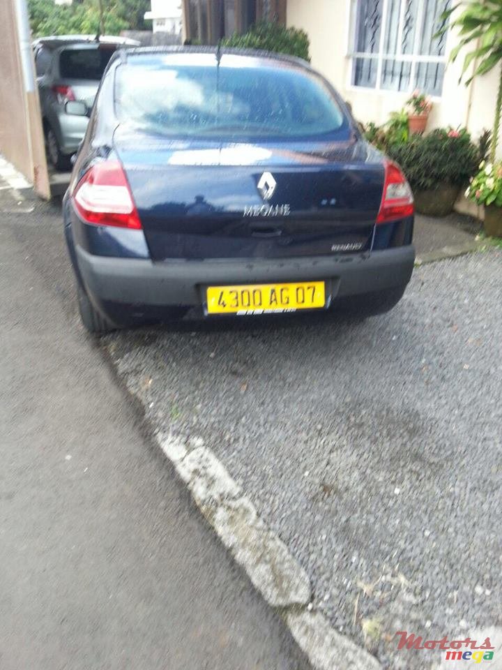 2007' Renault Megane photo #3