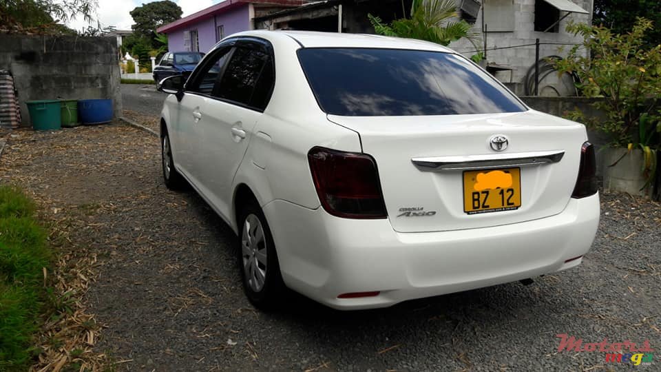 2012' Toyota Axio photo #3