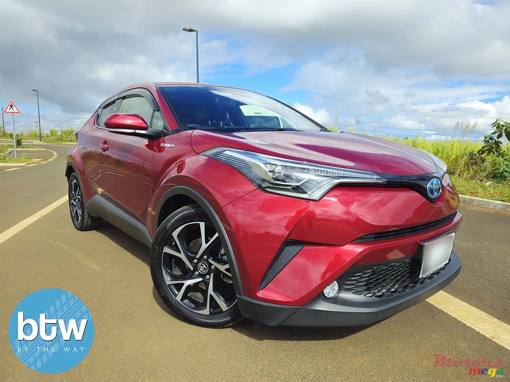 2017' Toyota C-HR photo #1
