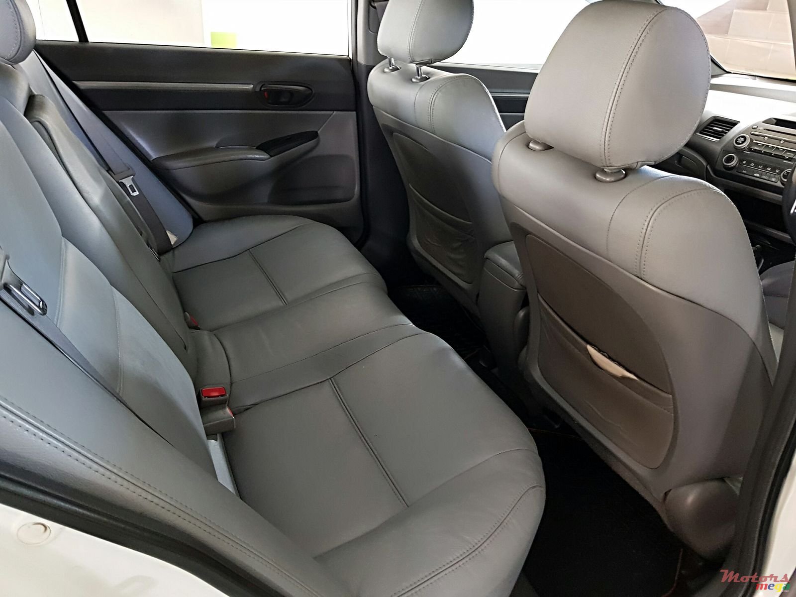 2008' Honda Civic Automatic photo #5