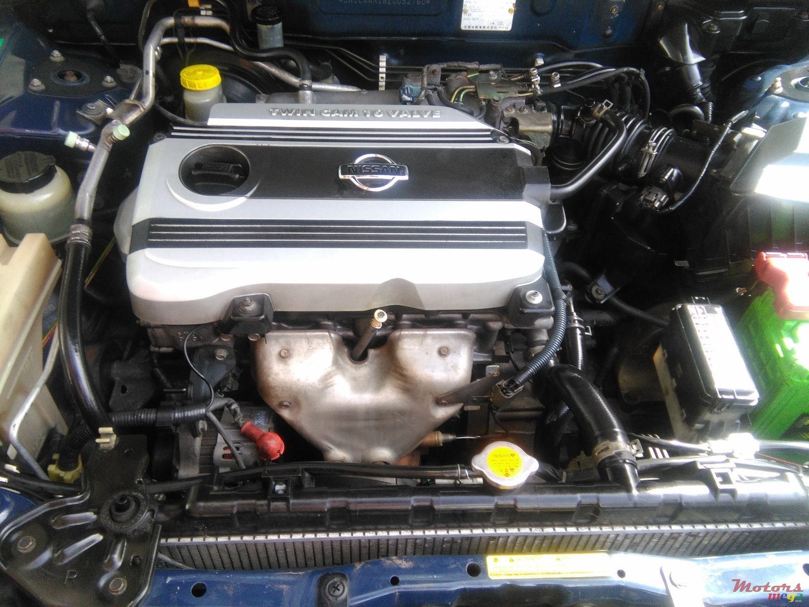 2002' Nissan Sunny original photo #5