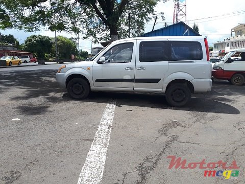 2010' Foton MIDI photo #1