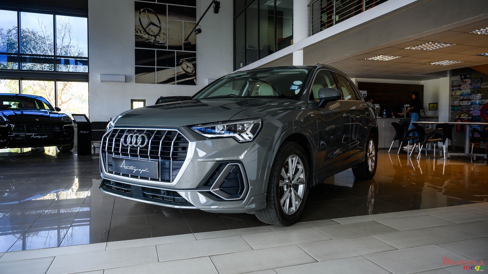2019' Audi Q3 photo #4