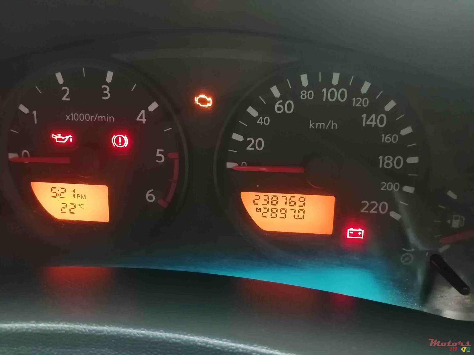 2008' Nissan Navara photo #7