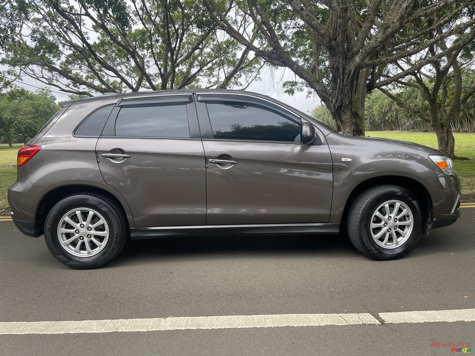 2018' Mitsubishi ASX photo #4