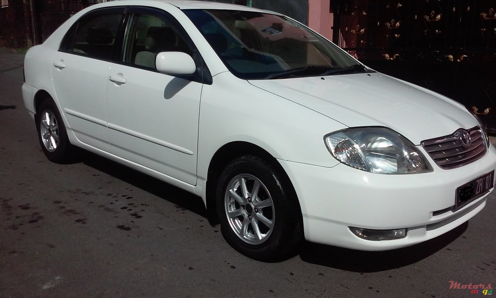 2001' Toyota Corolla photo #3