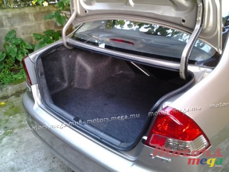 2004' Honda Civic Vti photo #6