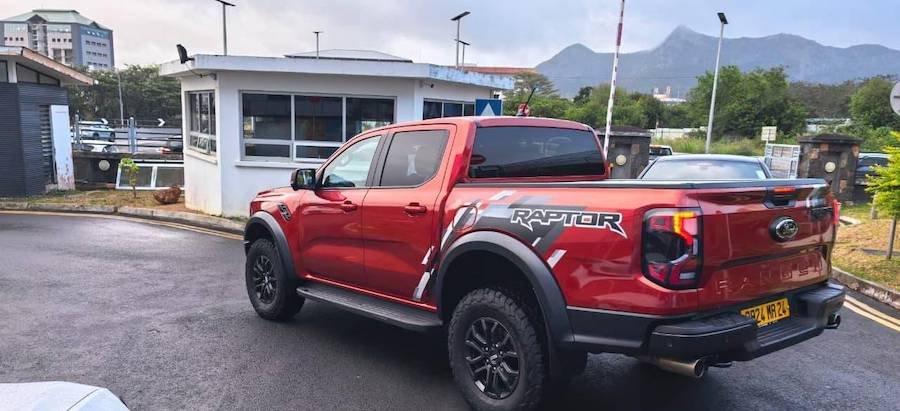 Trafic de drogue et blanchiment, Opération coup d’accélérateur : Neuf véhicules saisis et trois suspects arrêtés