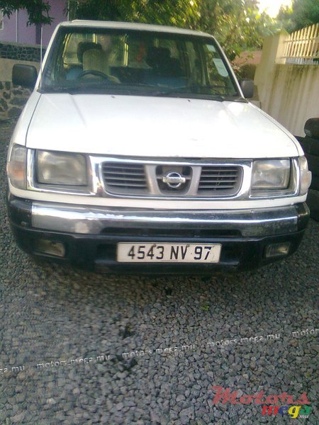 1997' Nissan photo #1