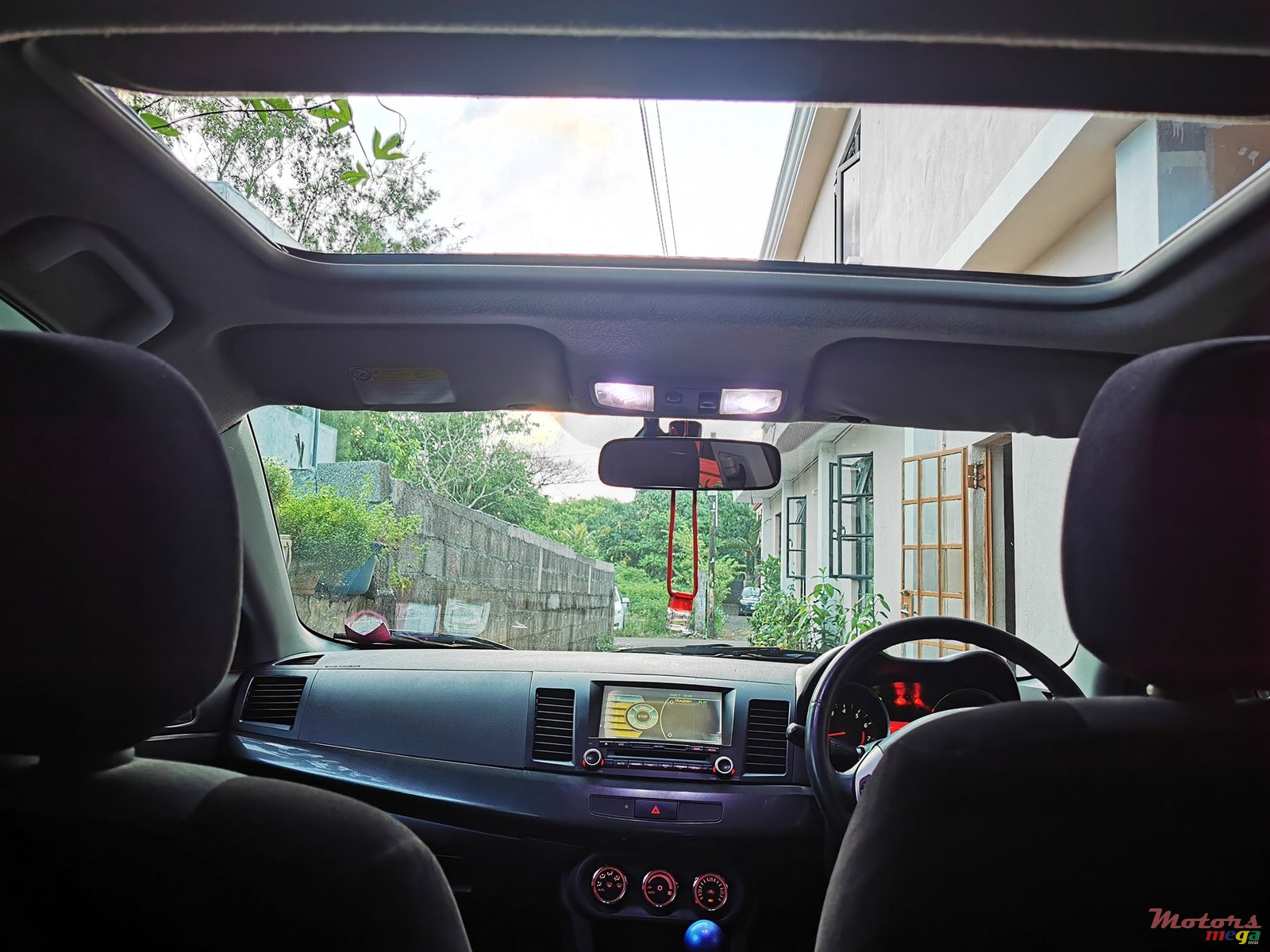 2011' Mitsubishi Lancer Evolution EX 1.5 GLS photo #7