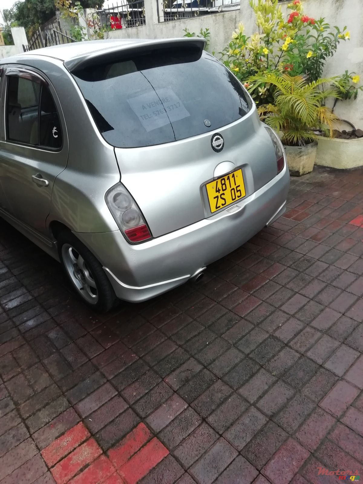 2005' Nissan March photo #1