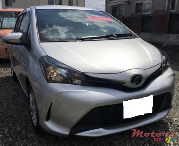 2015' Toyota Vitz photo #2