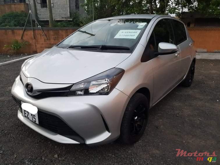2015' Toyota Vitz photo #2