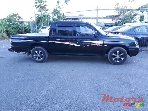 2006' Mitsubishi L 200 photo #3